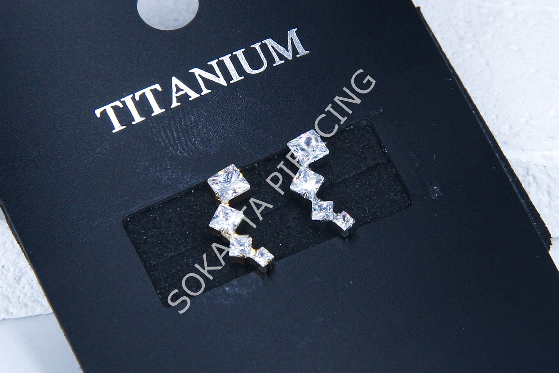 M103 - TITANIUM Silver