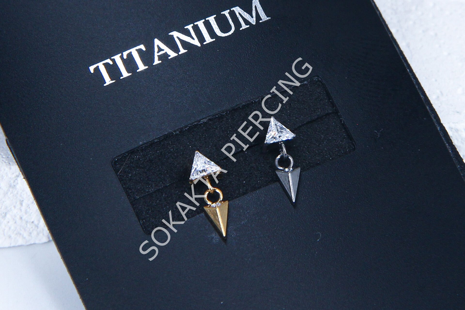 M17 - TITANIUM Gold