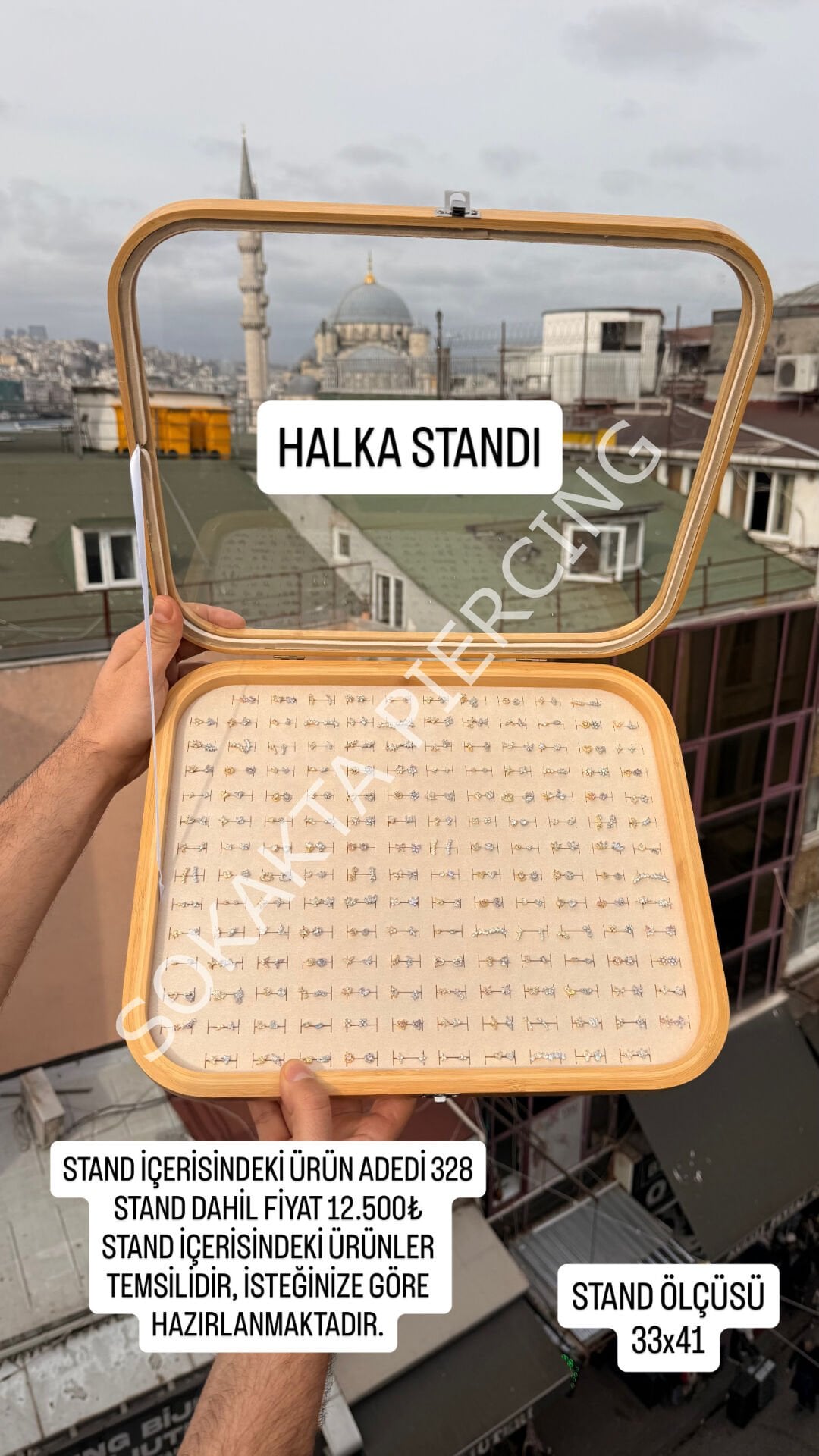 328 ADET CAMLI HALKA STANDI Krem