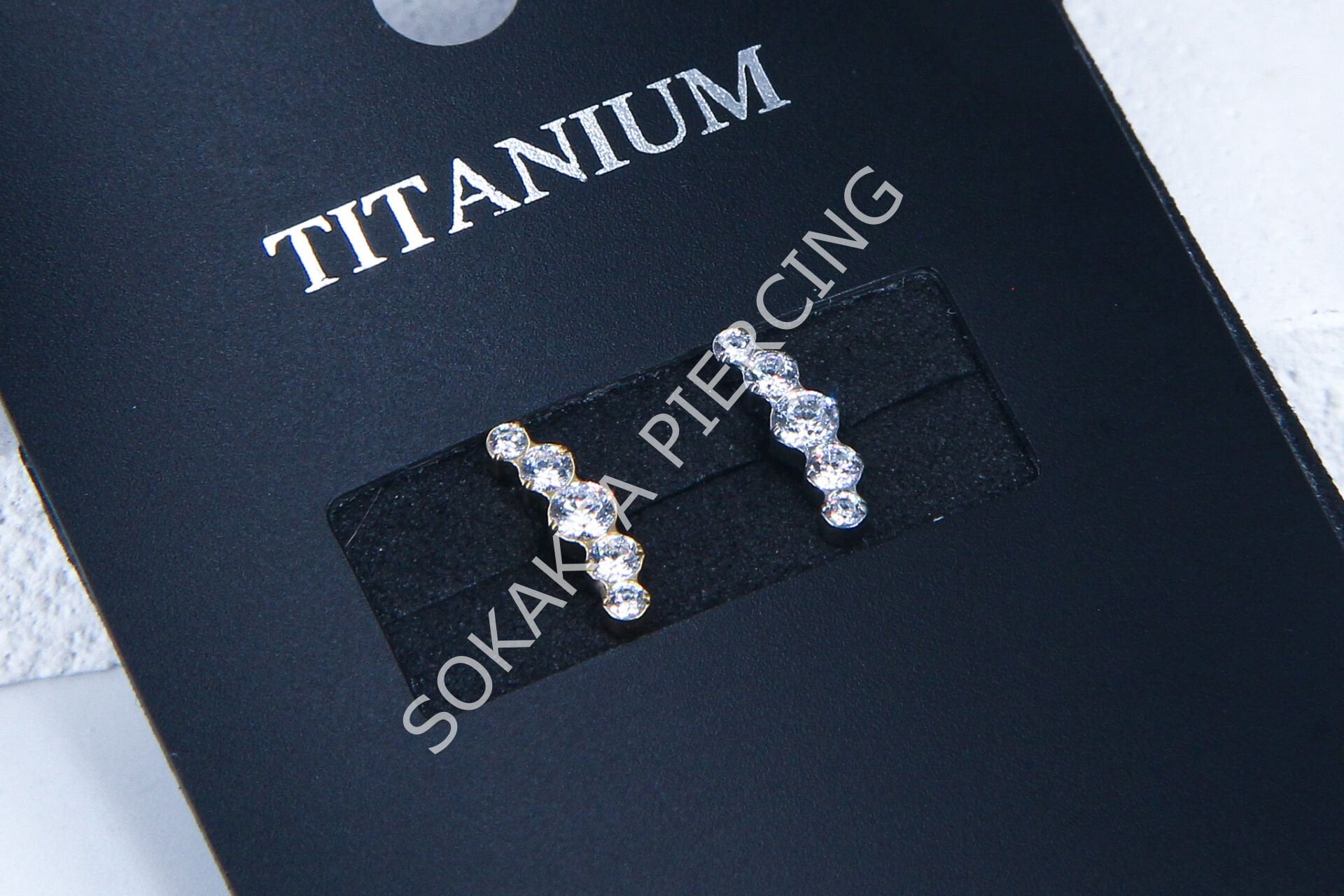M147-148 - TITANIUM Silver