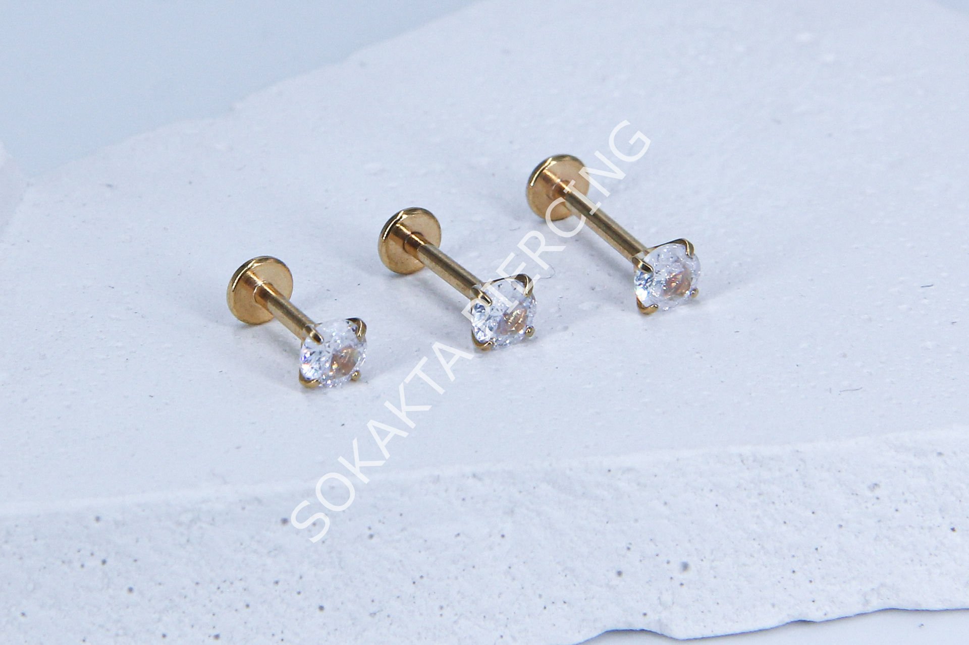 TEK TAŞ  ORTA BAGET PİERCİNG 8 mm
