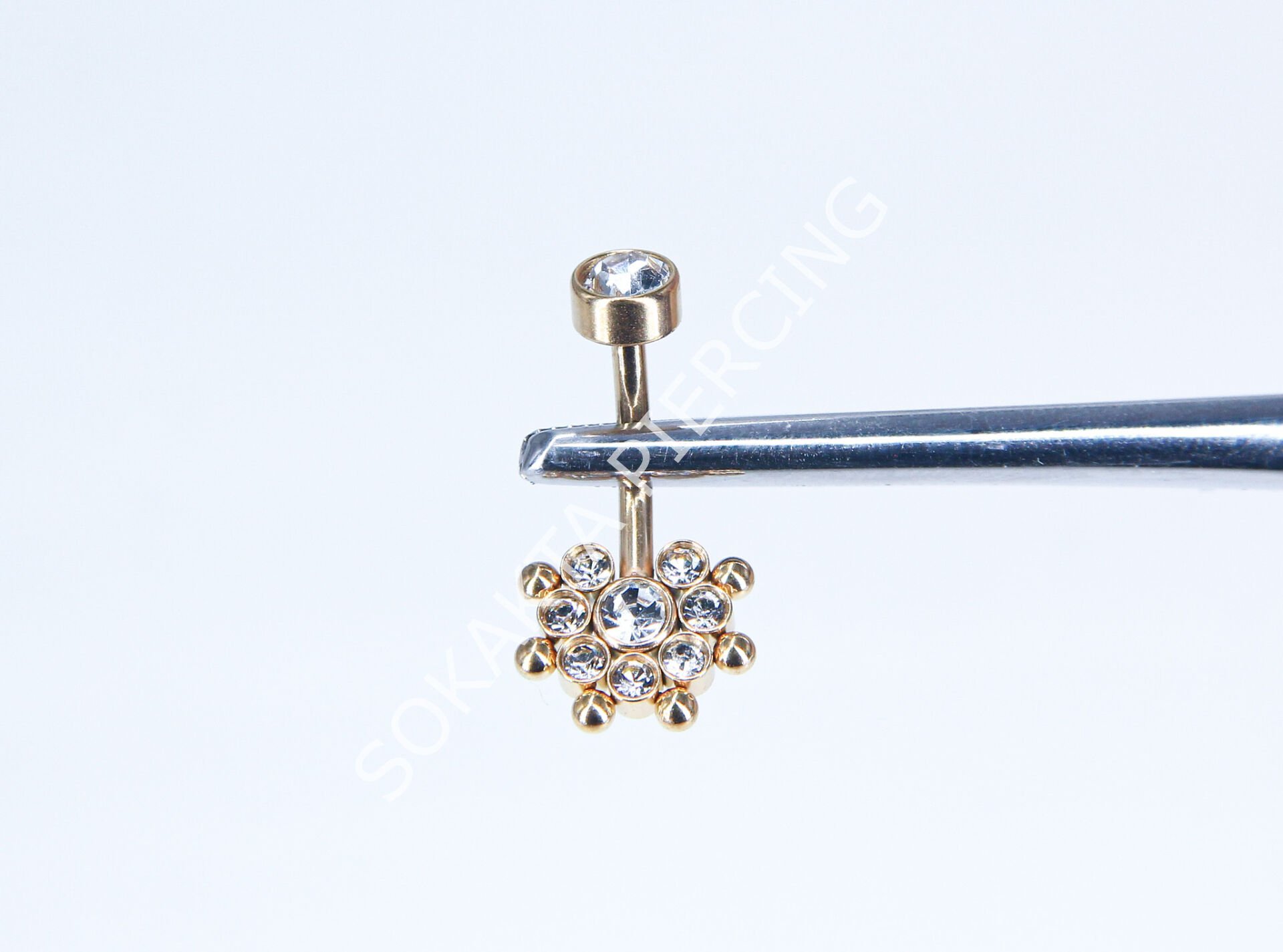 F56 - GÖBEK PİERCİNGİ