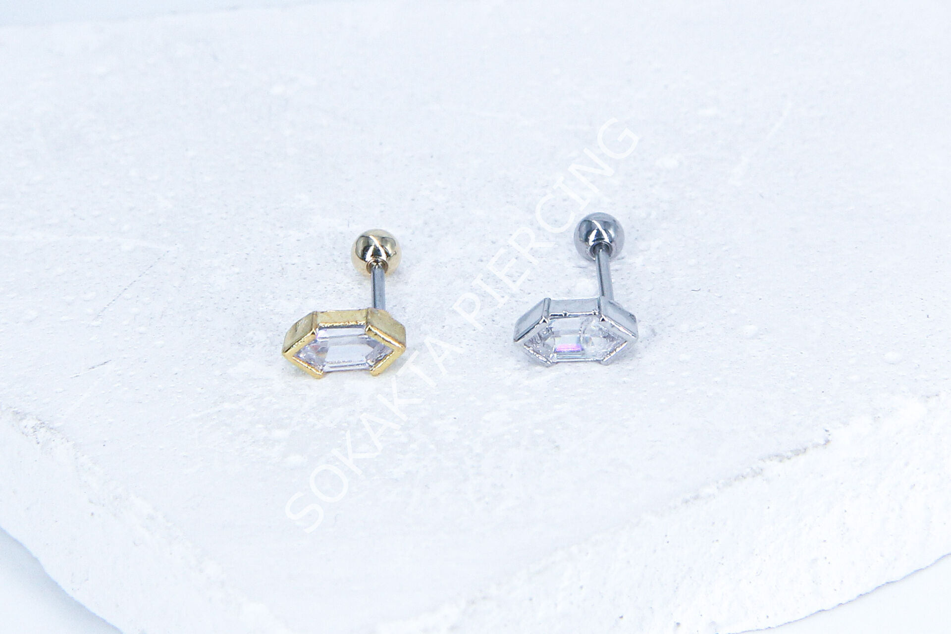 B34 - TRAGUS Silver
