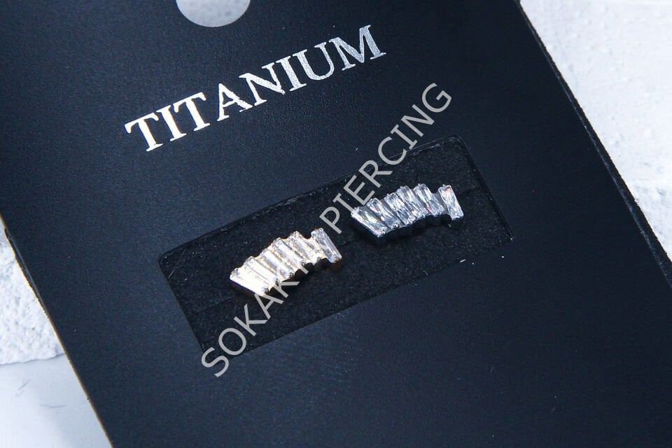 M215-216 - TITANIUM