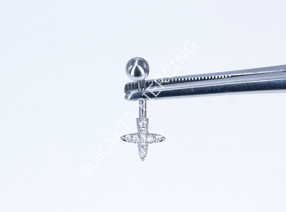 F64 - GÖBEK PİERCİNGİ