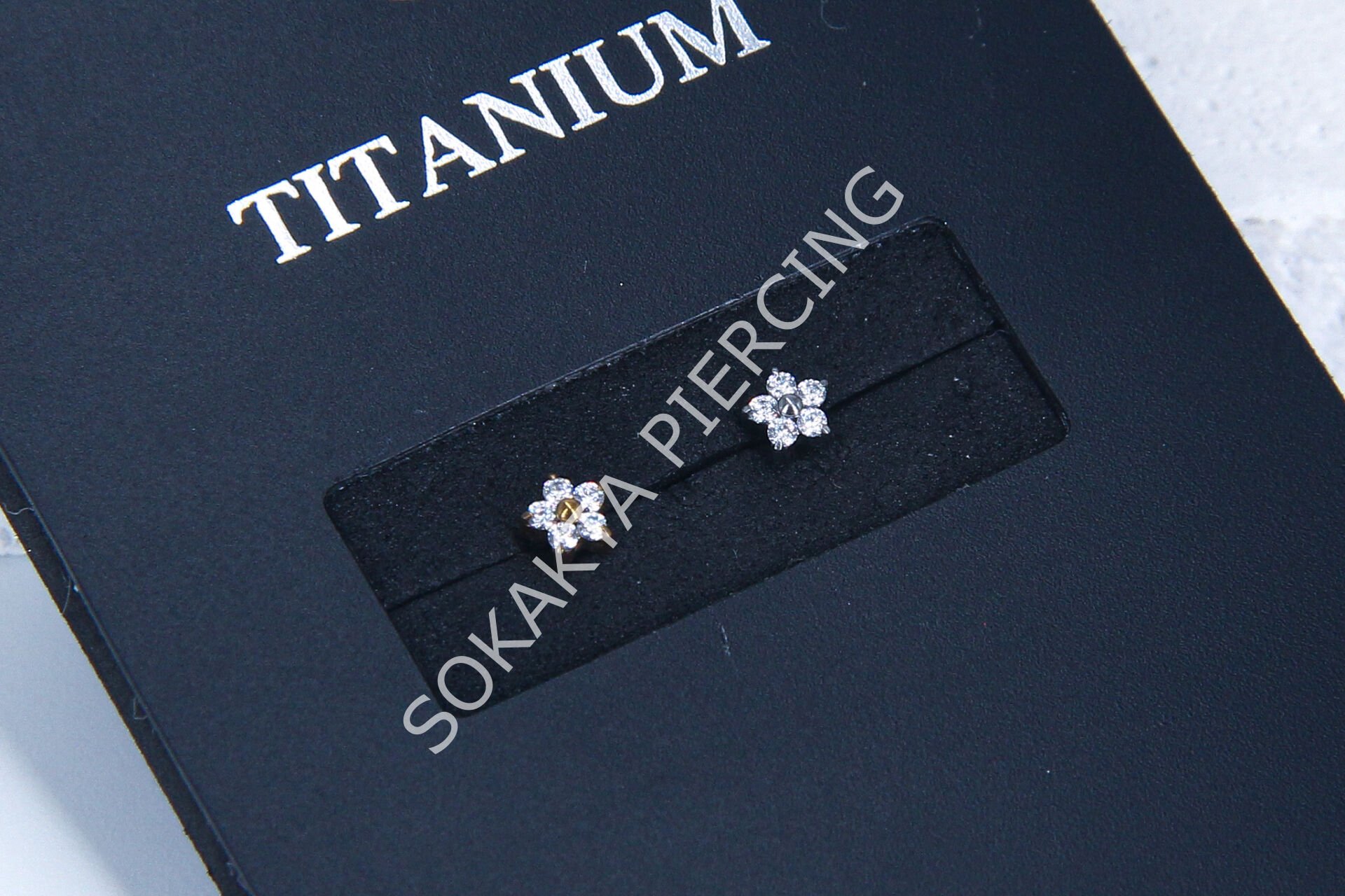 M177 - TITANIUM