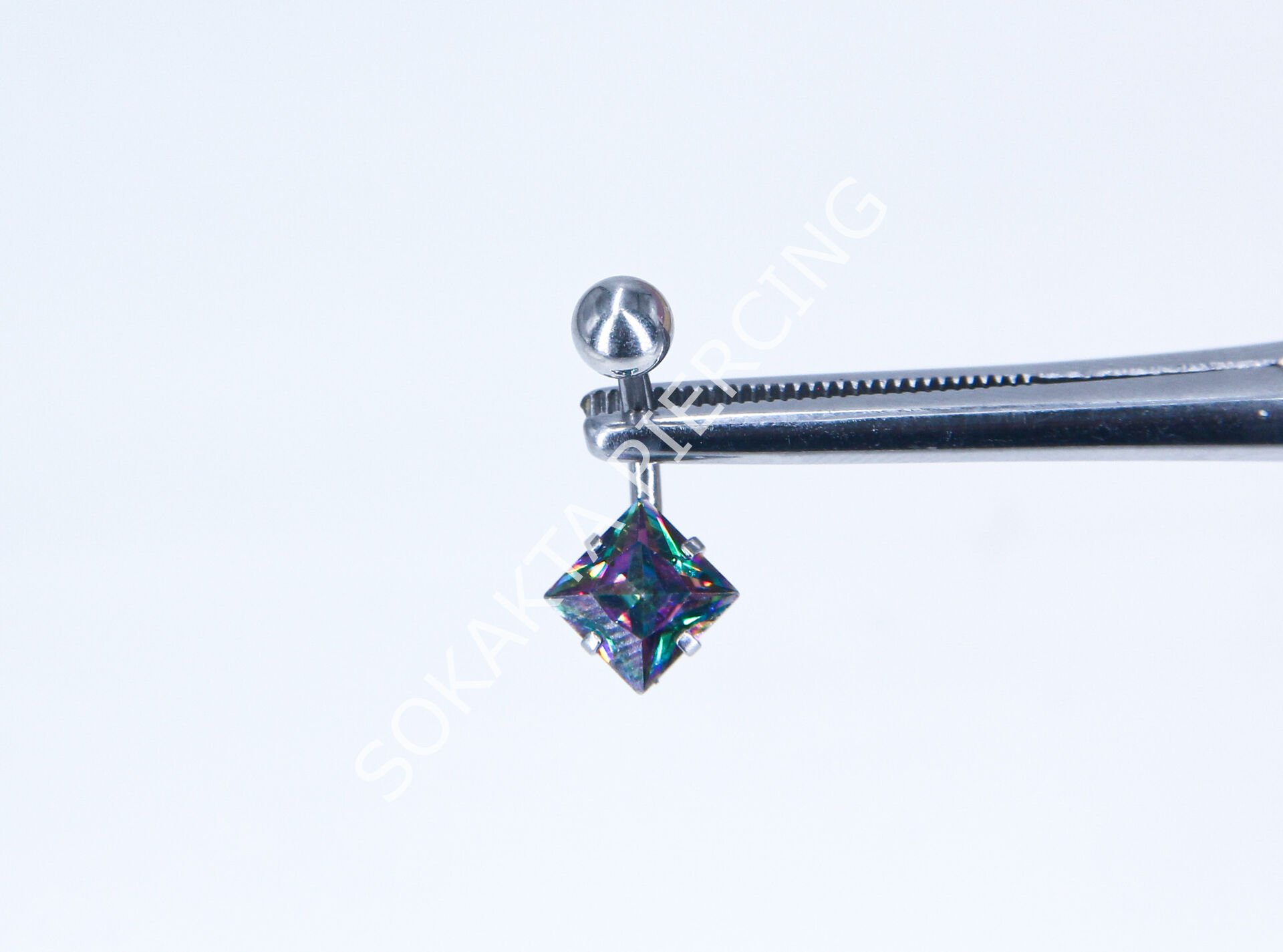 K104 - GÖBEK PİERCİNGİ