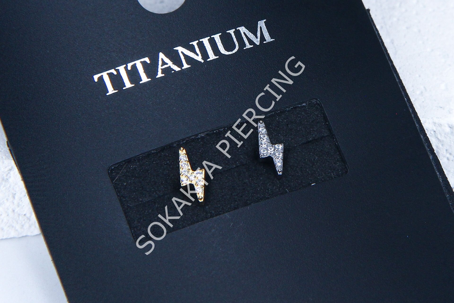 M149-150 - TITANIUM Gold
