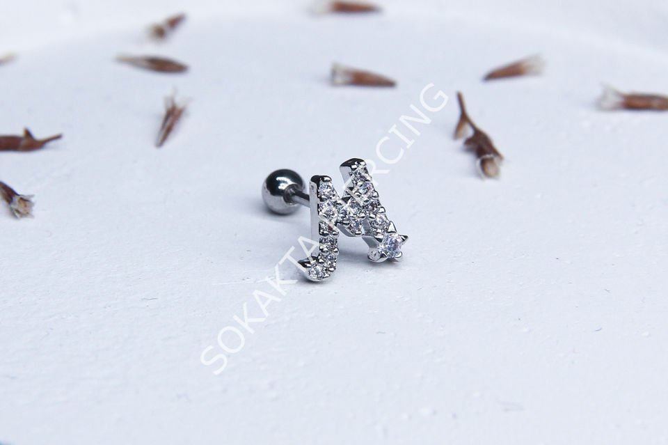 (M) HARF TRAGUS