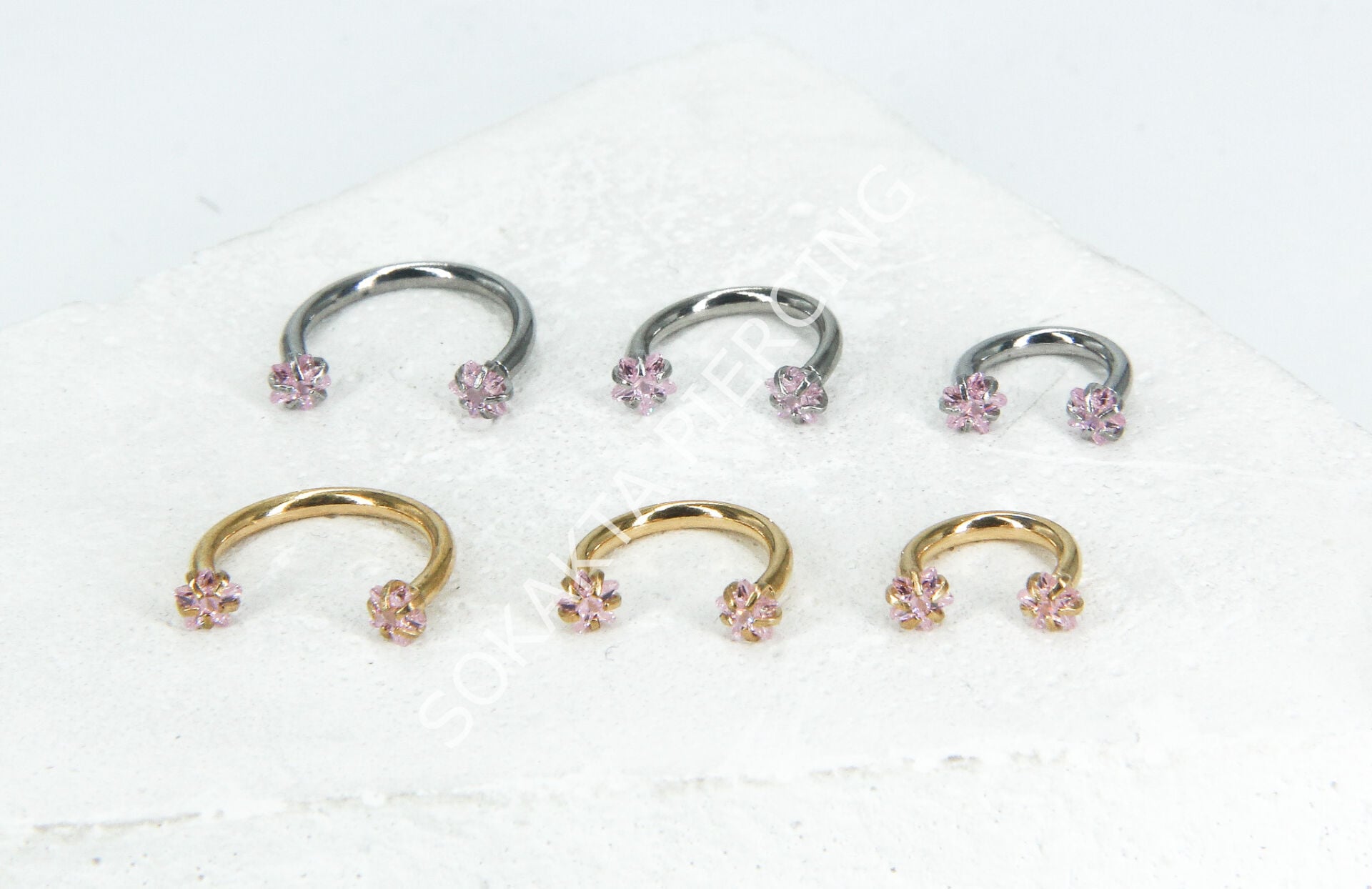 PEMBE YILDIZ TAŞLI YARIM HALKA Silver - 10 mm