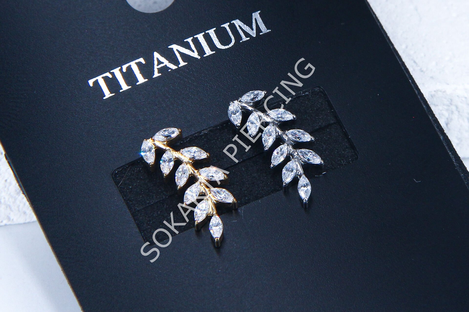 M229 - TITANIUM Silver