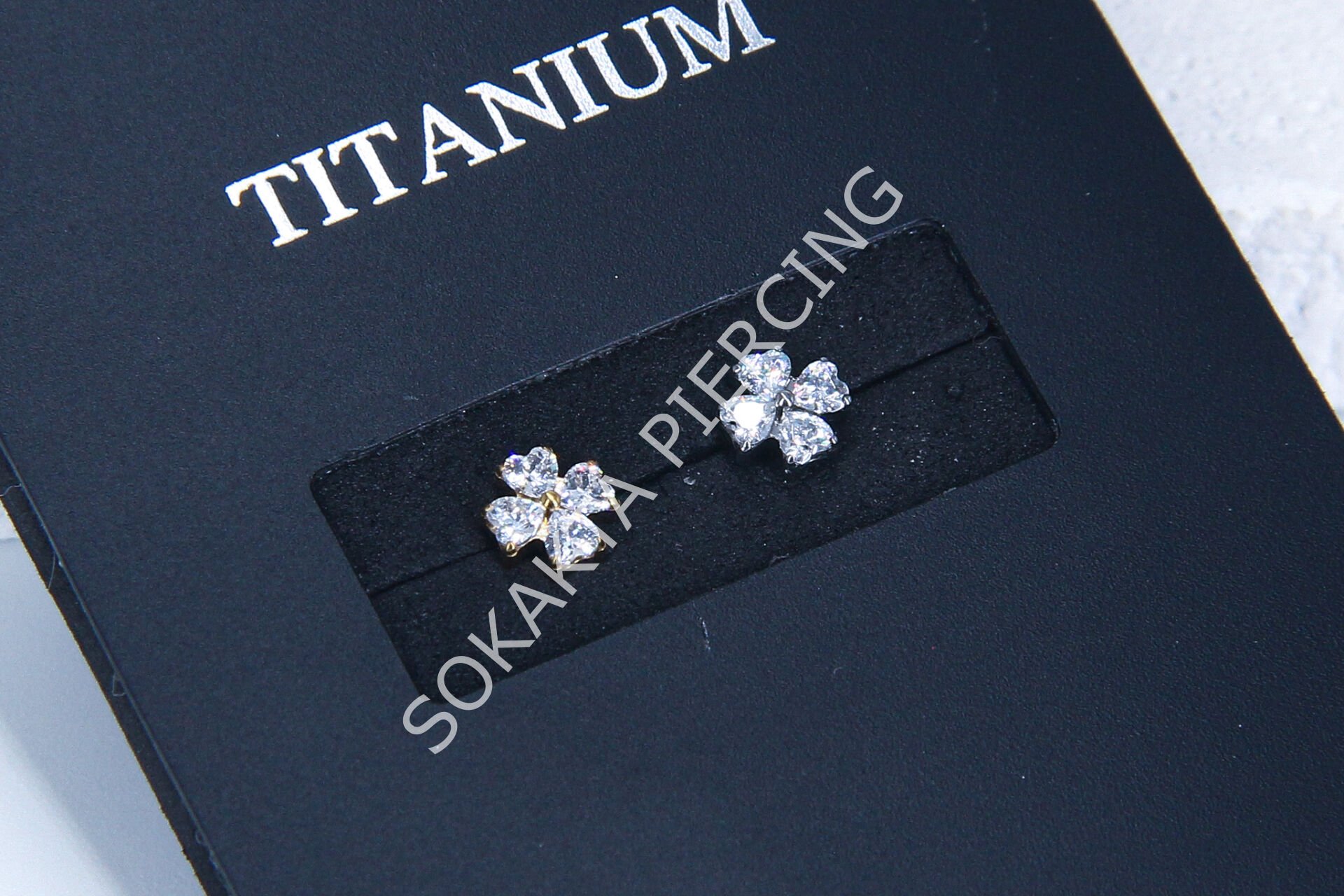 M12- TITANIUM Silver
