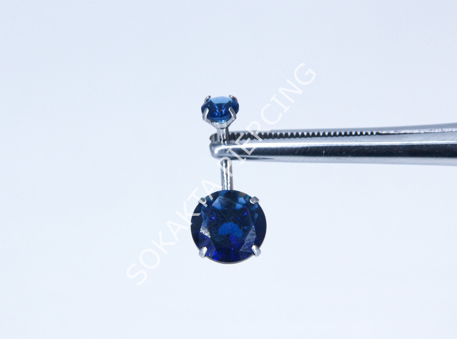 F122 - GÖBEK PİERCİNGİ