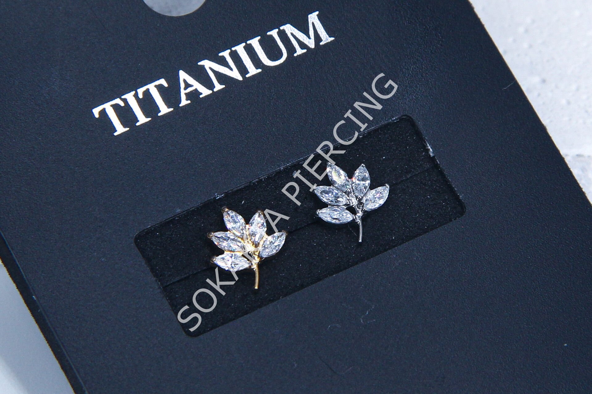 M214 - TITANIUM Gold