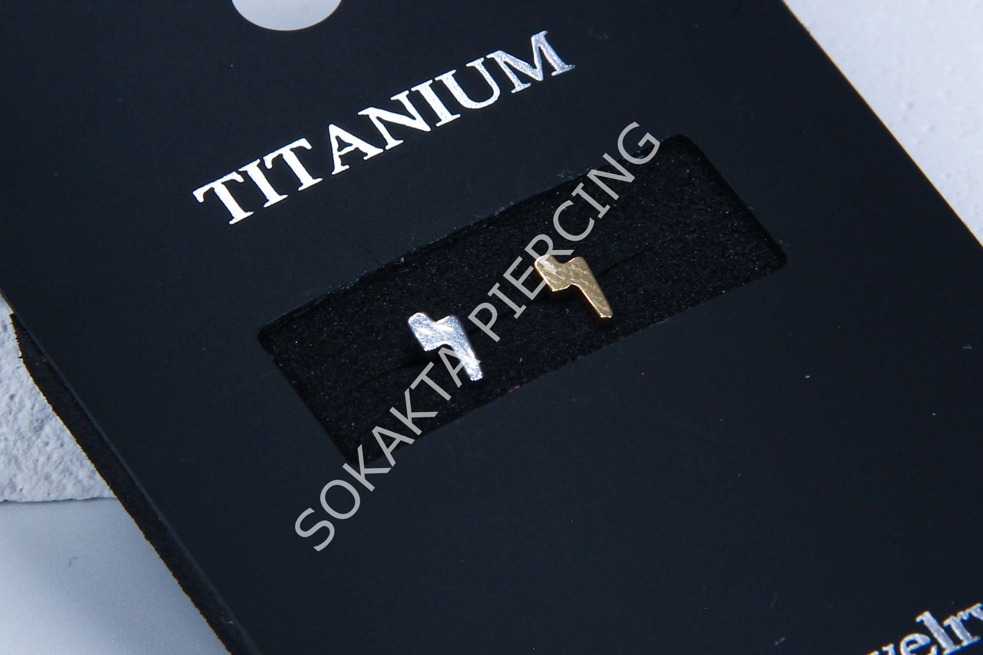 M29-30 - TITANIUM TRAGUS