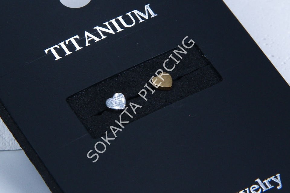 M37-38 - TITANIUM TRAGUS