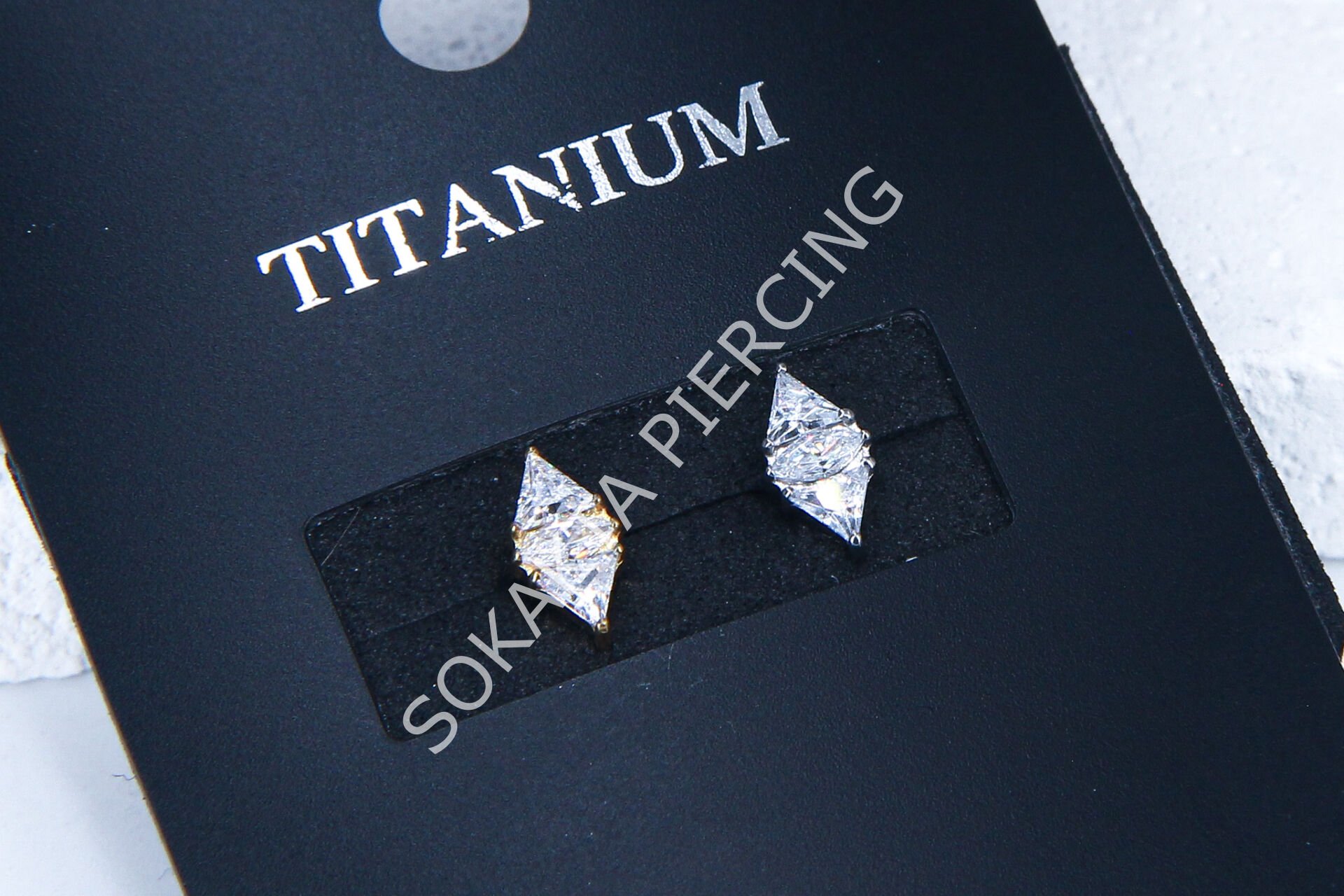 M191 - TITANIUM Gold
