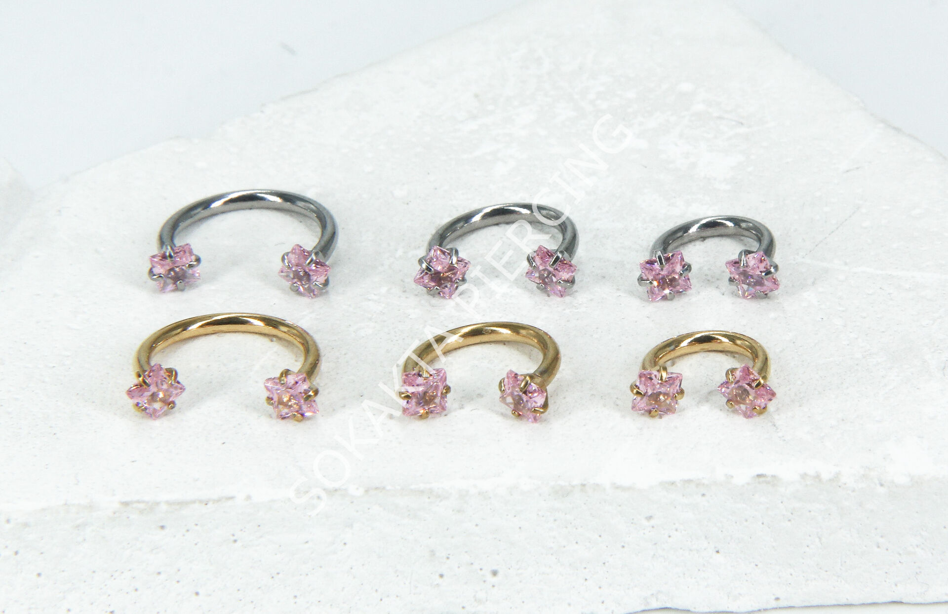 PEMBE KARE  TAŞLI YARIM HALKA Silver - 10 mm