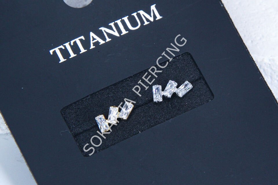 M82 - TITANIUM Silver