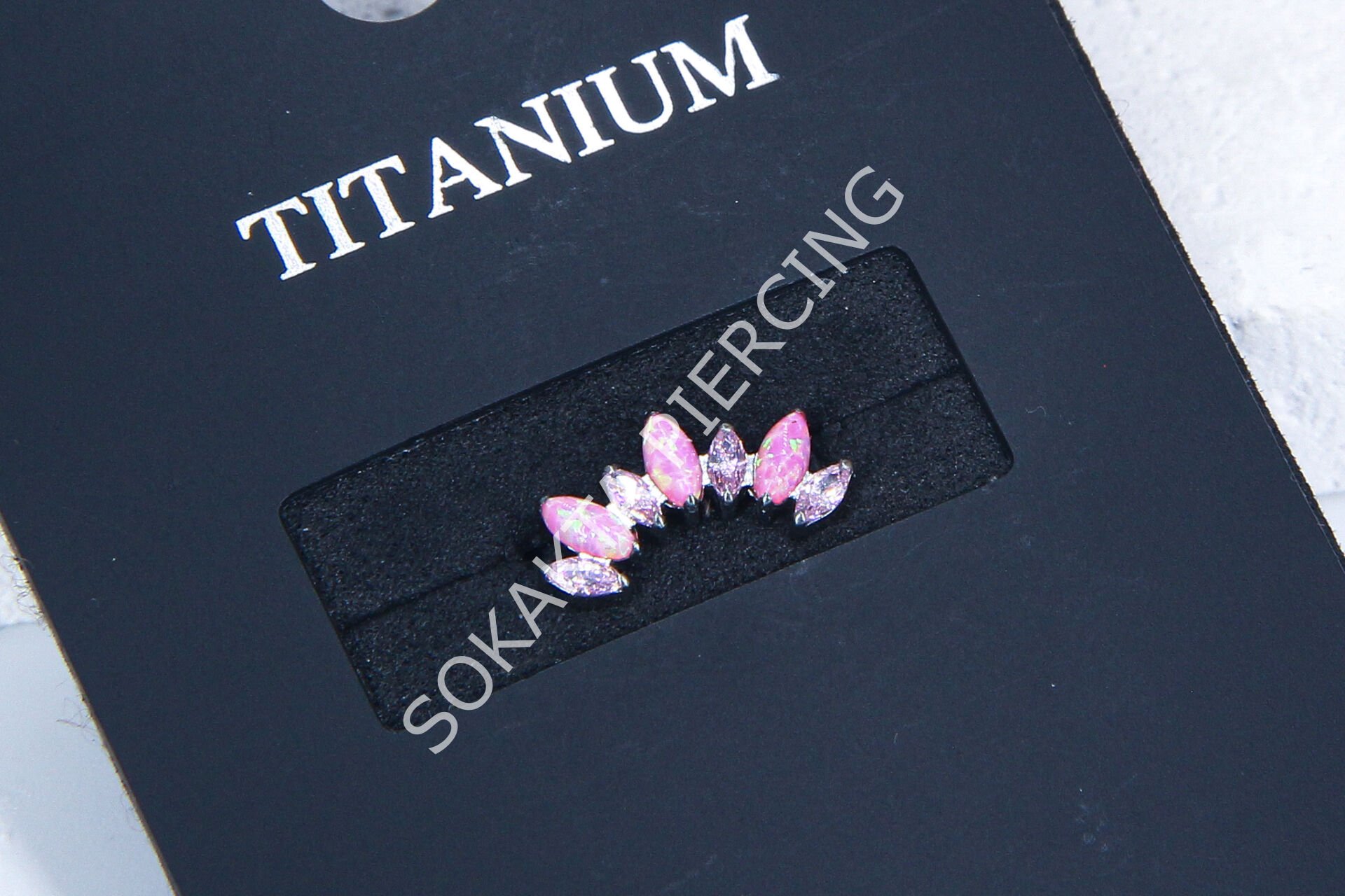 M25 - TITANIUM