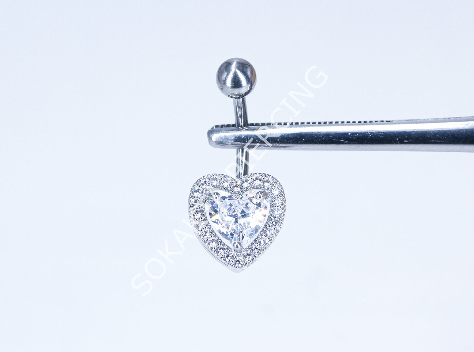 F10 - GÖBEK PİERCİNGİ