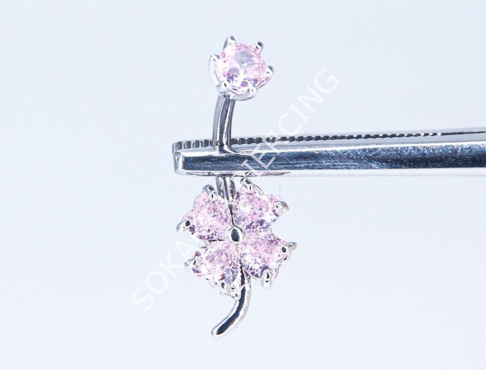 F179 - GÖBEK PİERCİNGİ