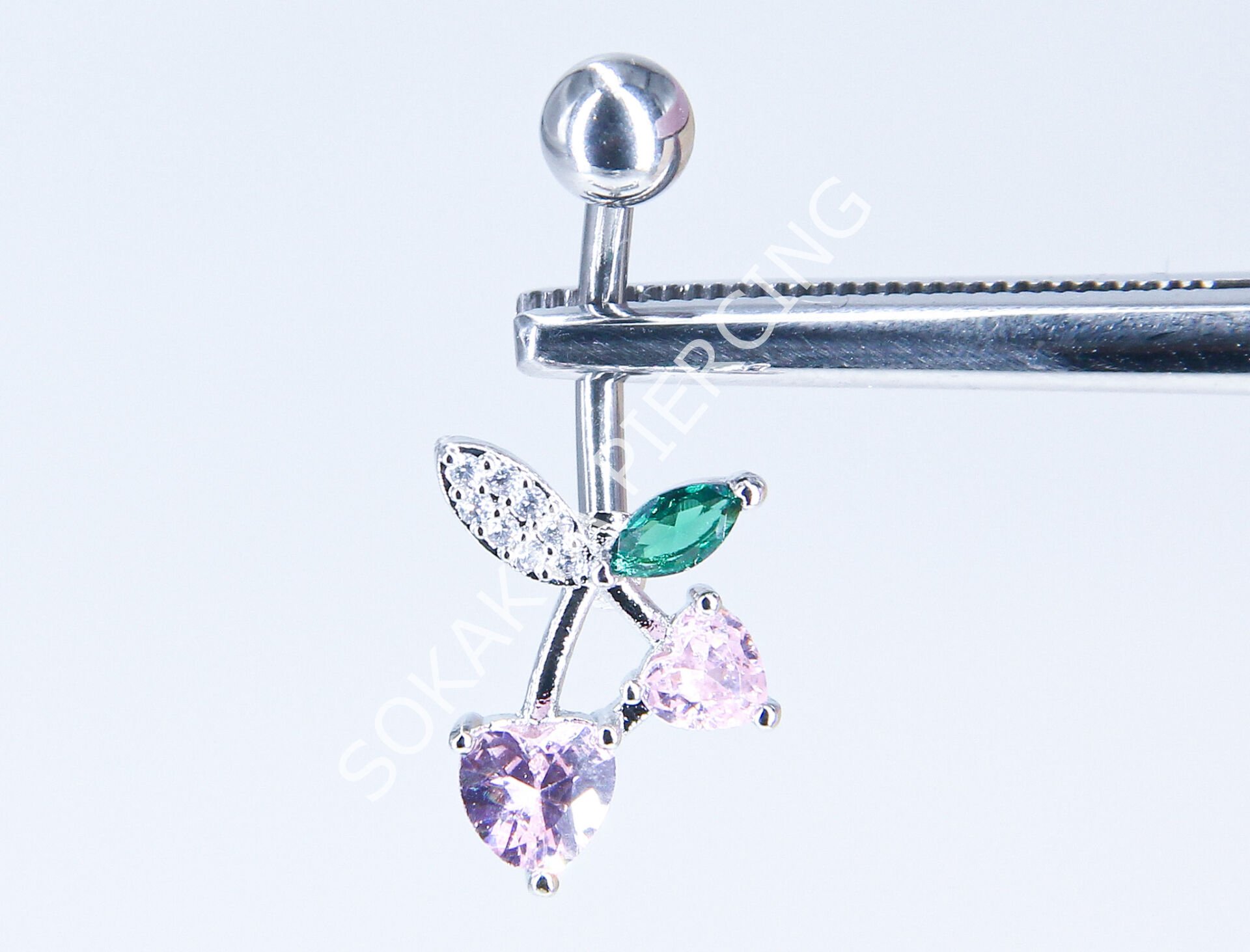 F178 - GÖBEK PİERCİNGİ