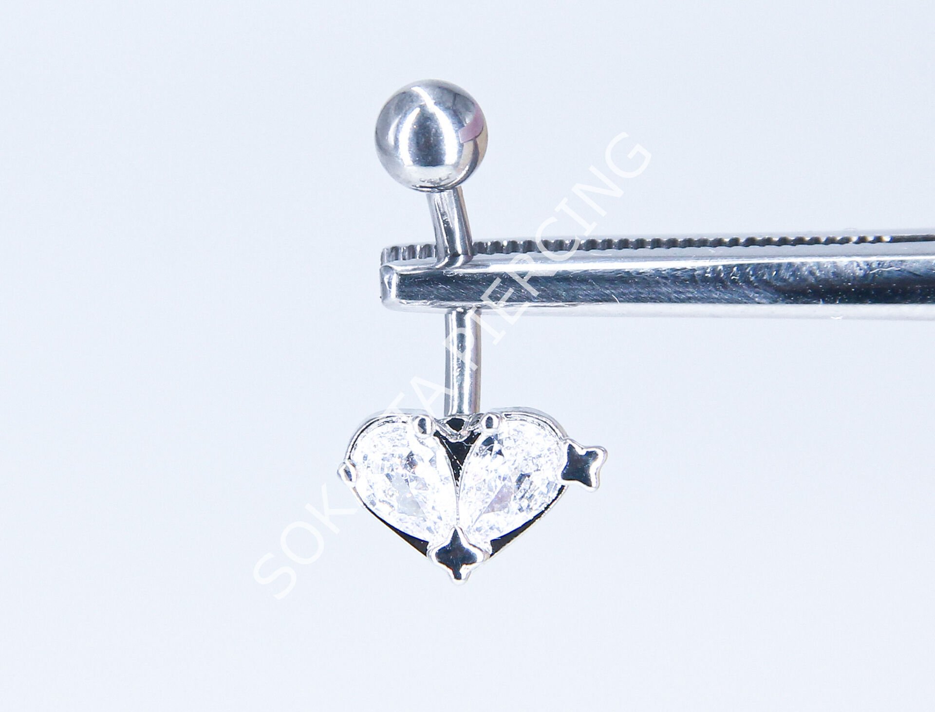 F175 - GÖBEK PİERCİNGİ