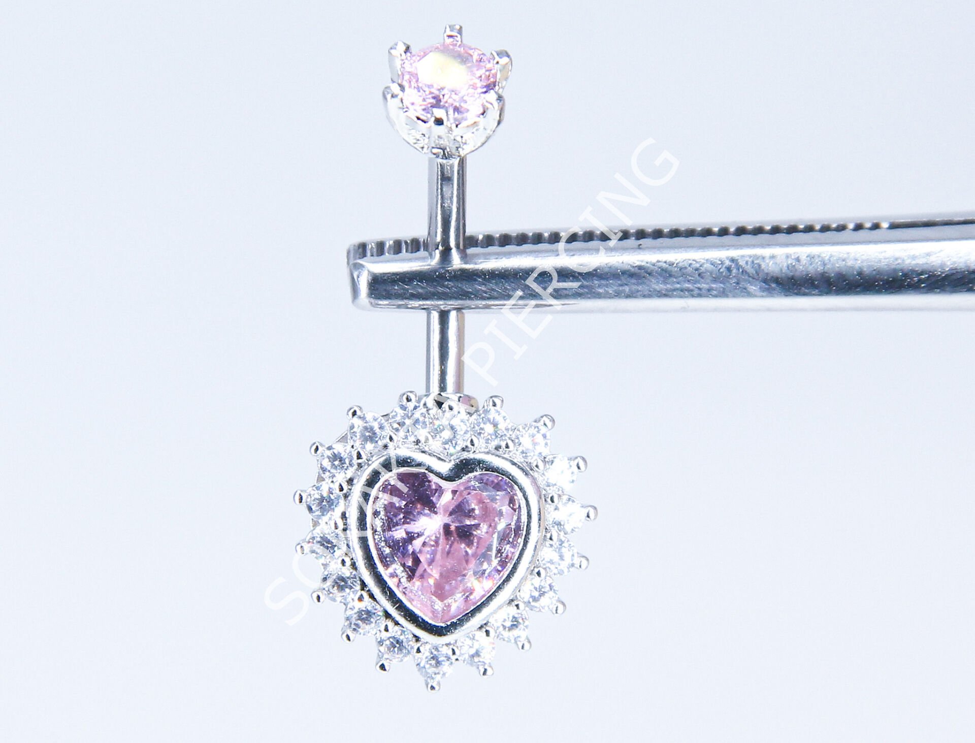 F182 - GÖBEK PİERCİNGİ