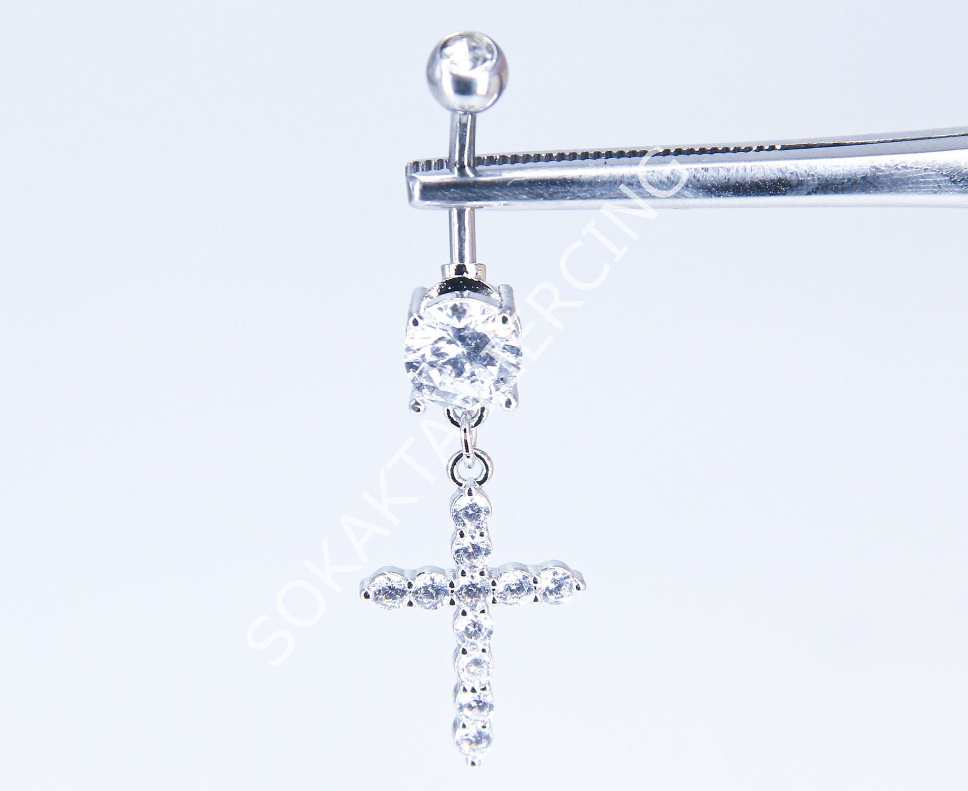 F192 - GÖBEK PİERCİNGİ