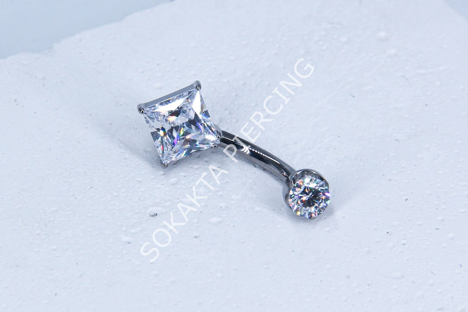 F246 - TITANIUM GÖBEK