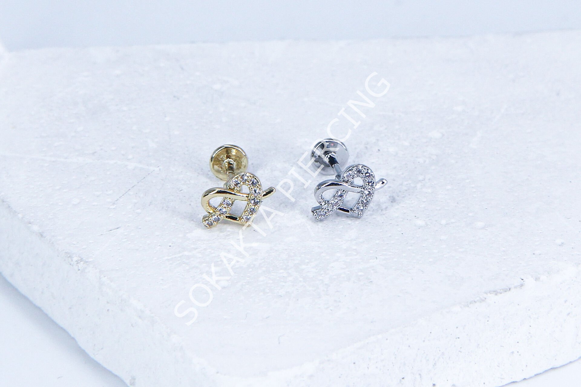 G135 - 6MM ARKASI DÜZ TRAGUS Silver