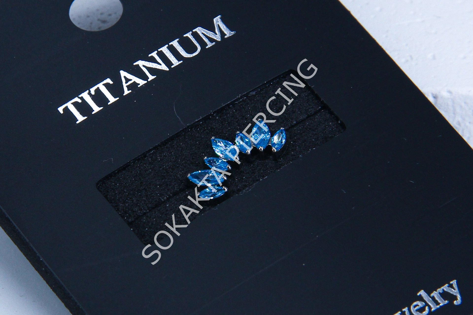Z53 - TITANIUM TRAGUS