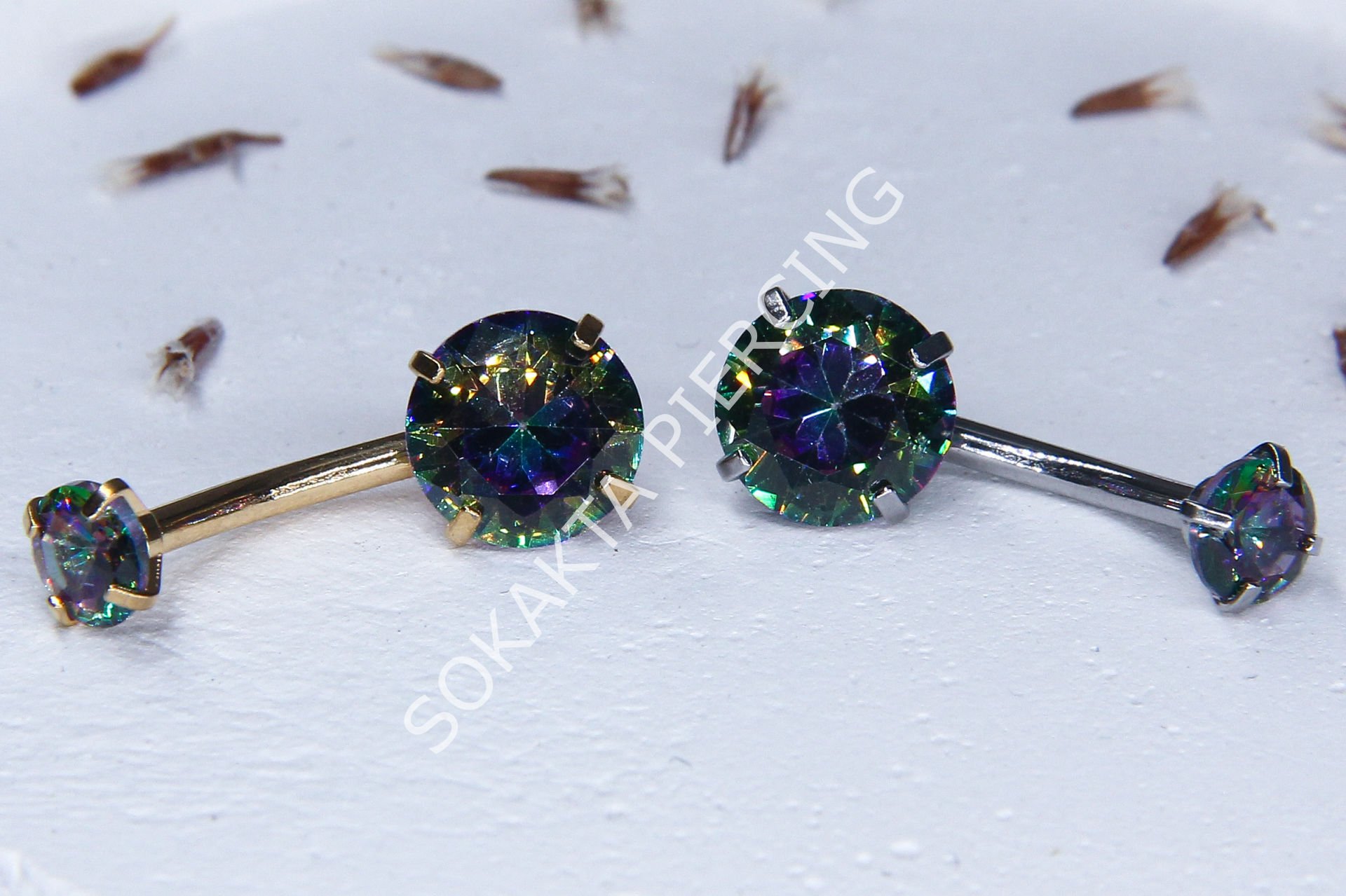 F195-196 GÖBEK PİERCİNGİ