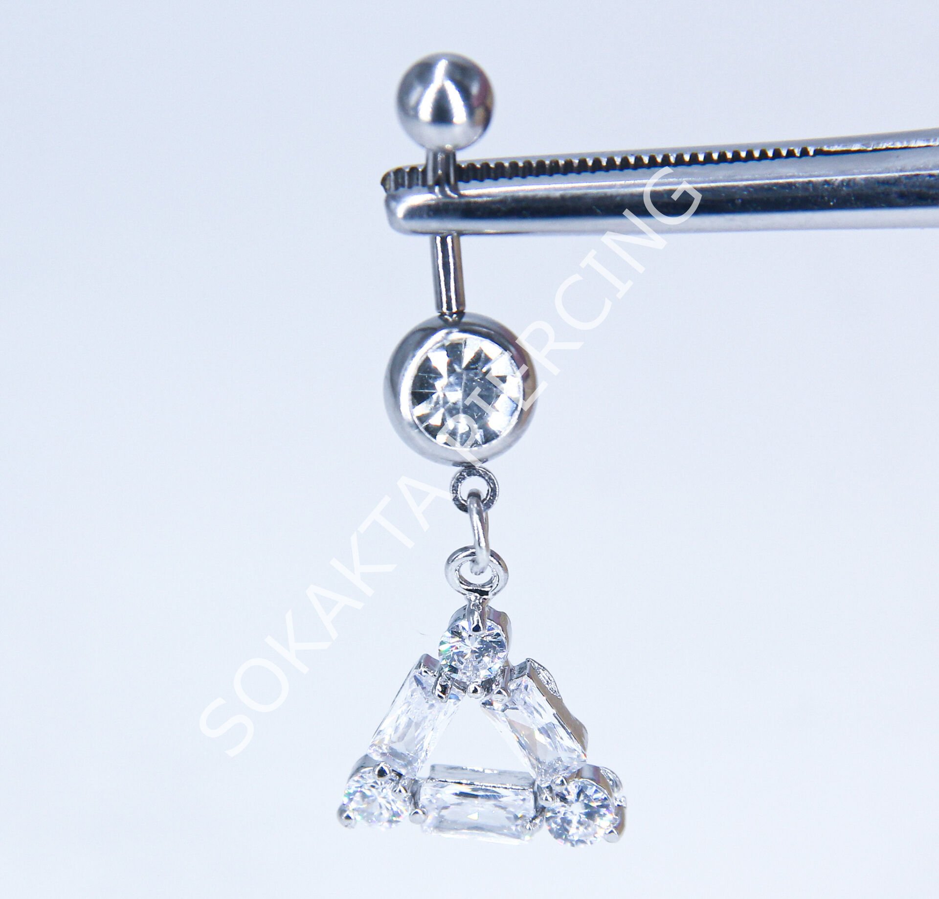 F108 - GÖBEK PİERCİNGİ