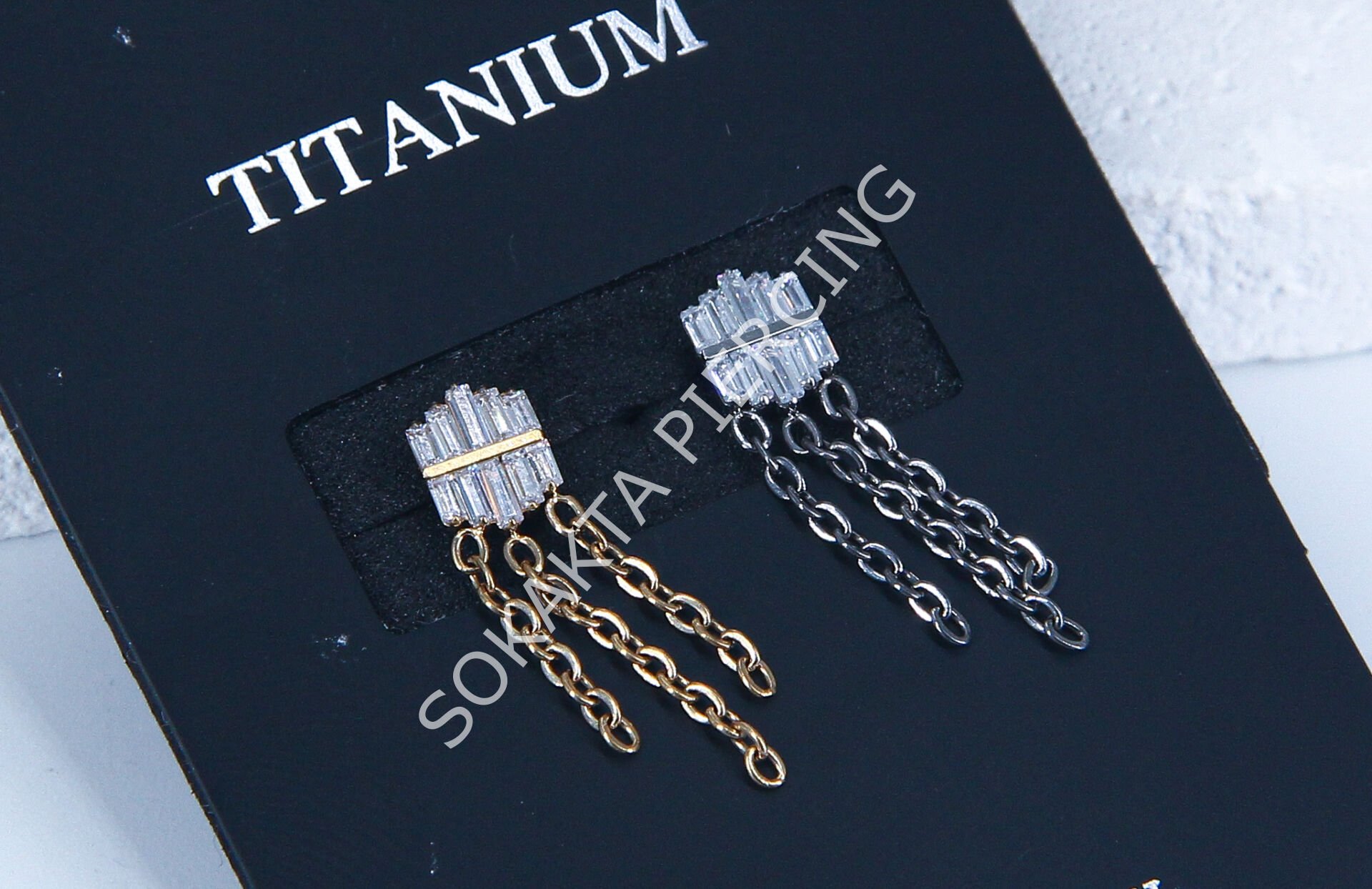 M199 -200 - TITANIUM Silver
