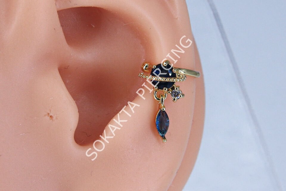 EARCUFF