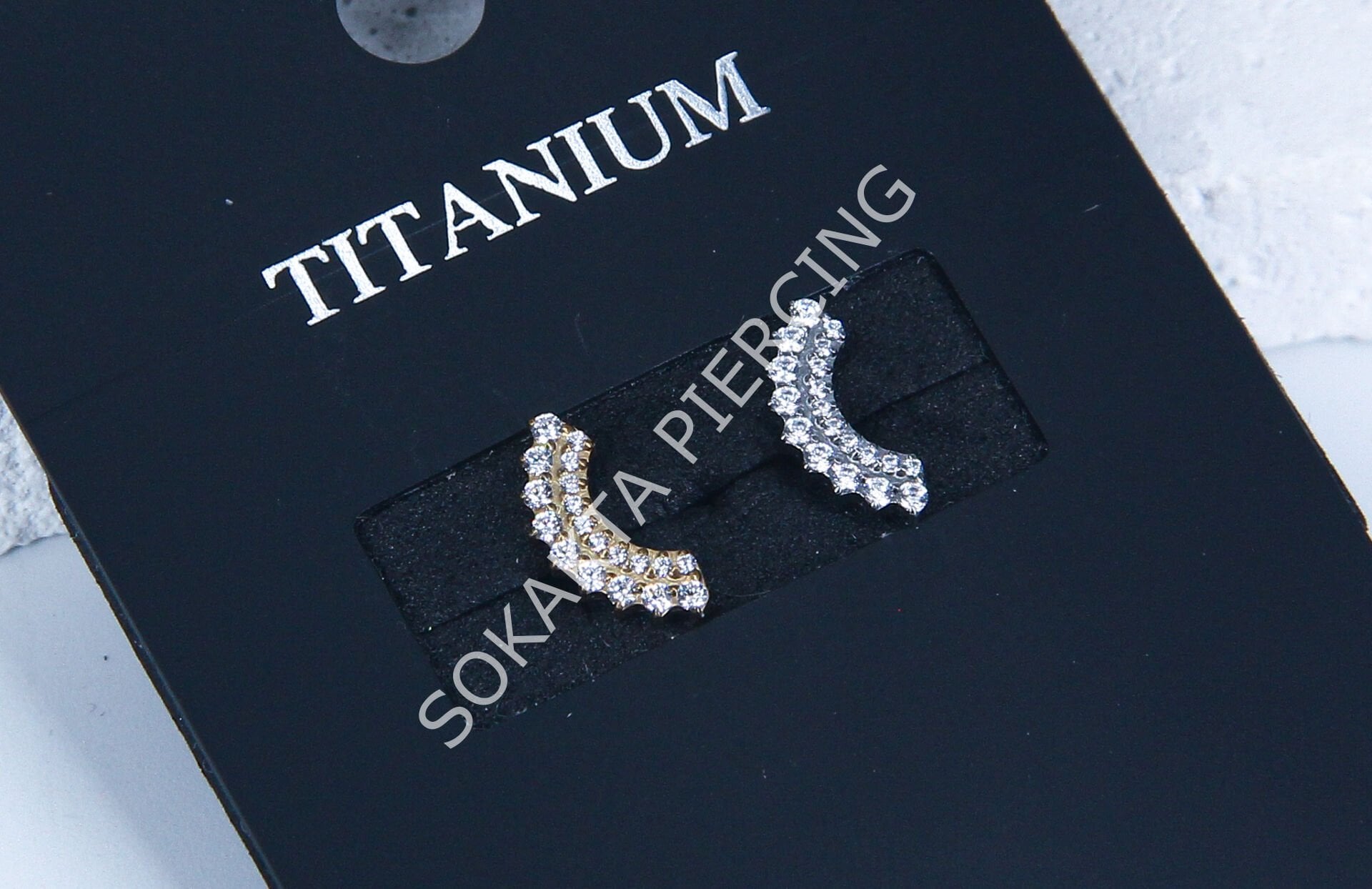 M86 - TITANIUM Gold