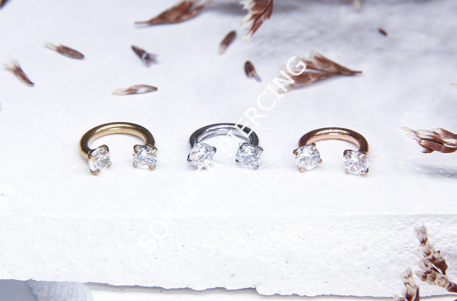 6 MM TAŞLI YARIM HALKA PİERCİNG Rose