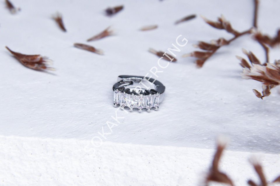 E159 - 6 MM HALKA Silver