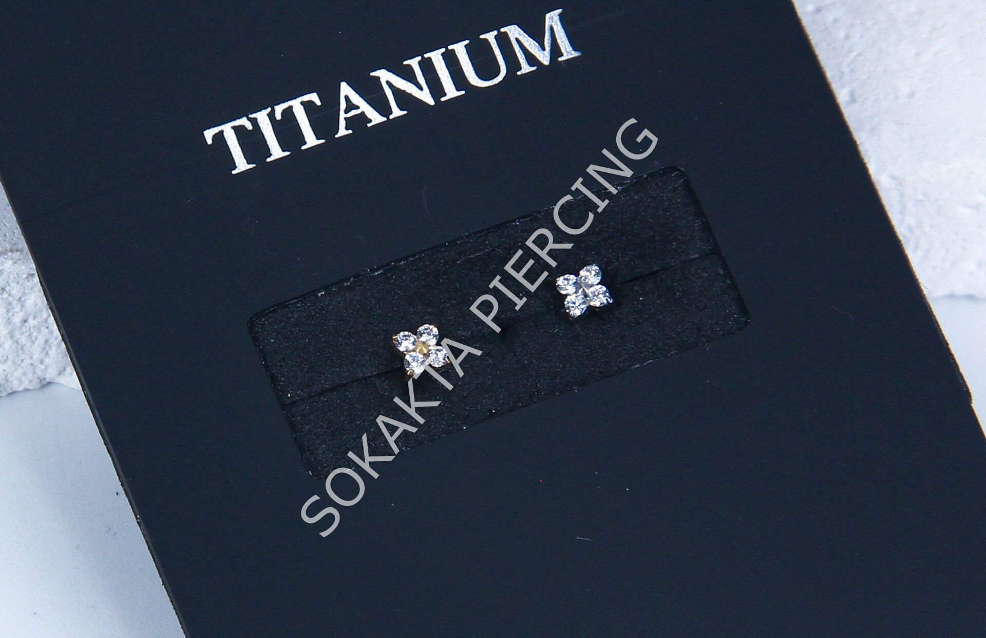 M63- TITANIUM Silver