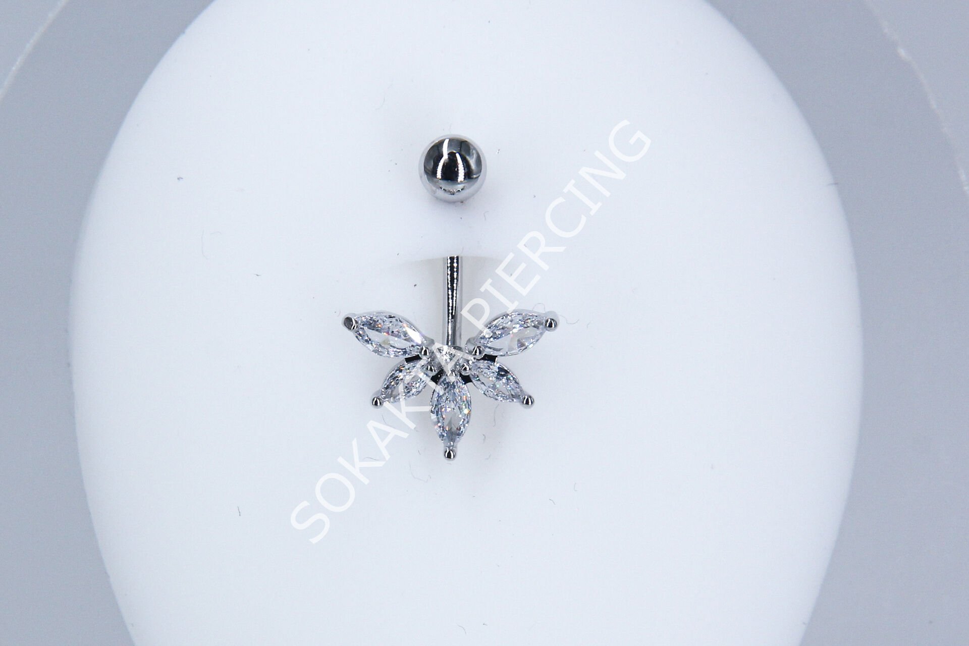 F34 - GÖBEK PİERCİNGİ