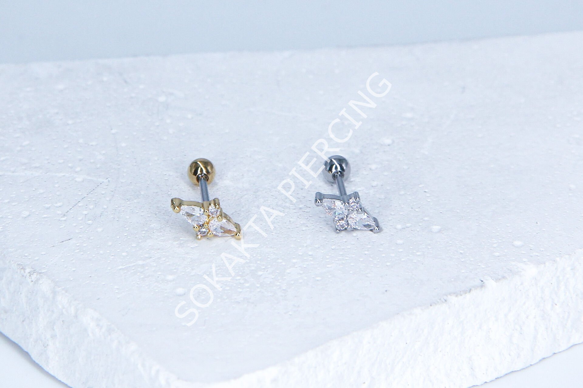 B79-  TRAGUS Silver
