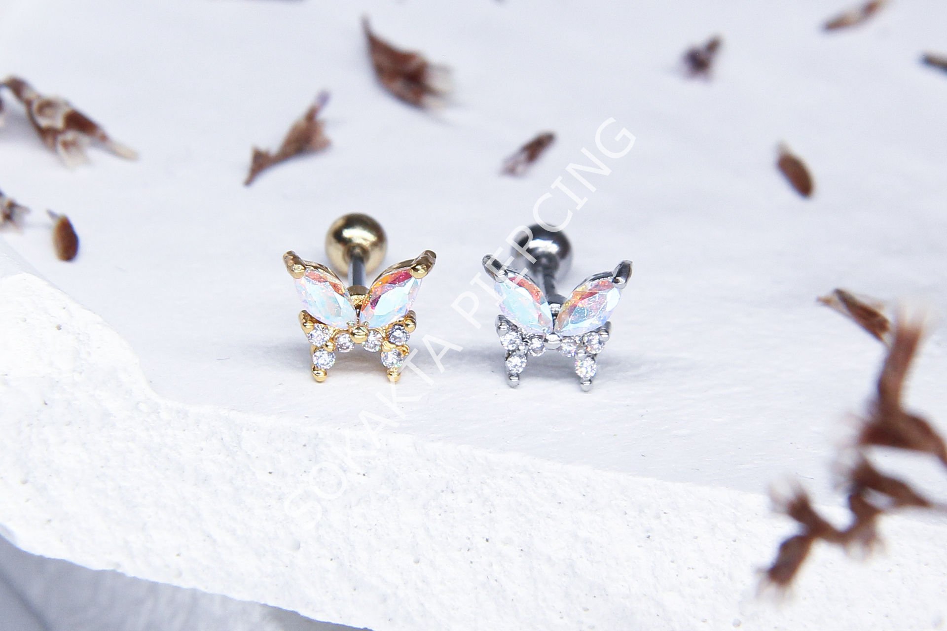 A15 - TRAGUS Silver