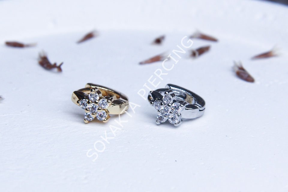E91 - 6MM TRAGUS HALKA Silver