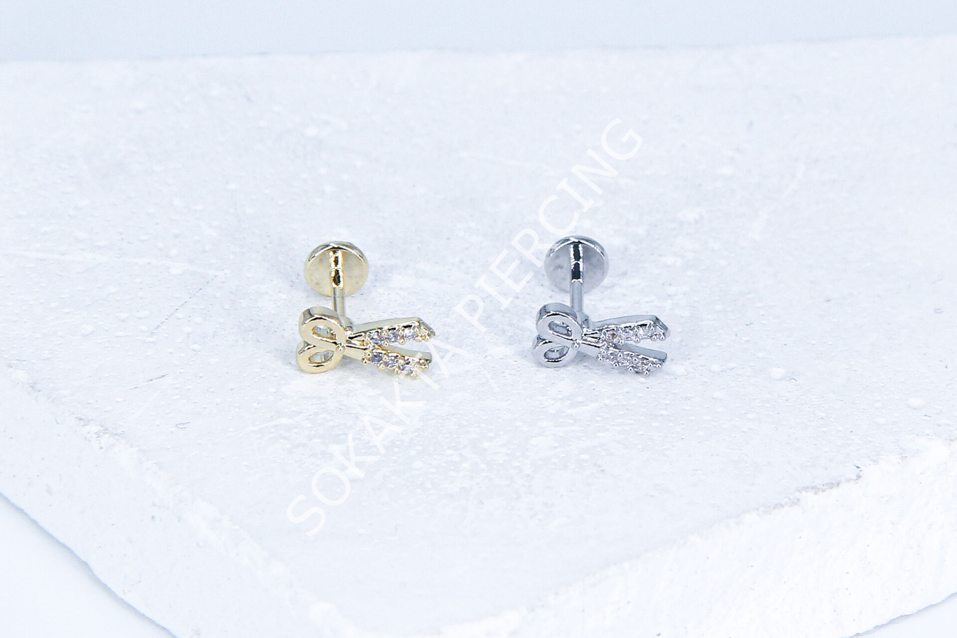 G250- 6 MM ARKASI DÜZ TRAGUS Silver