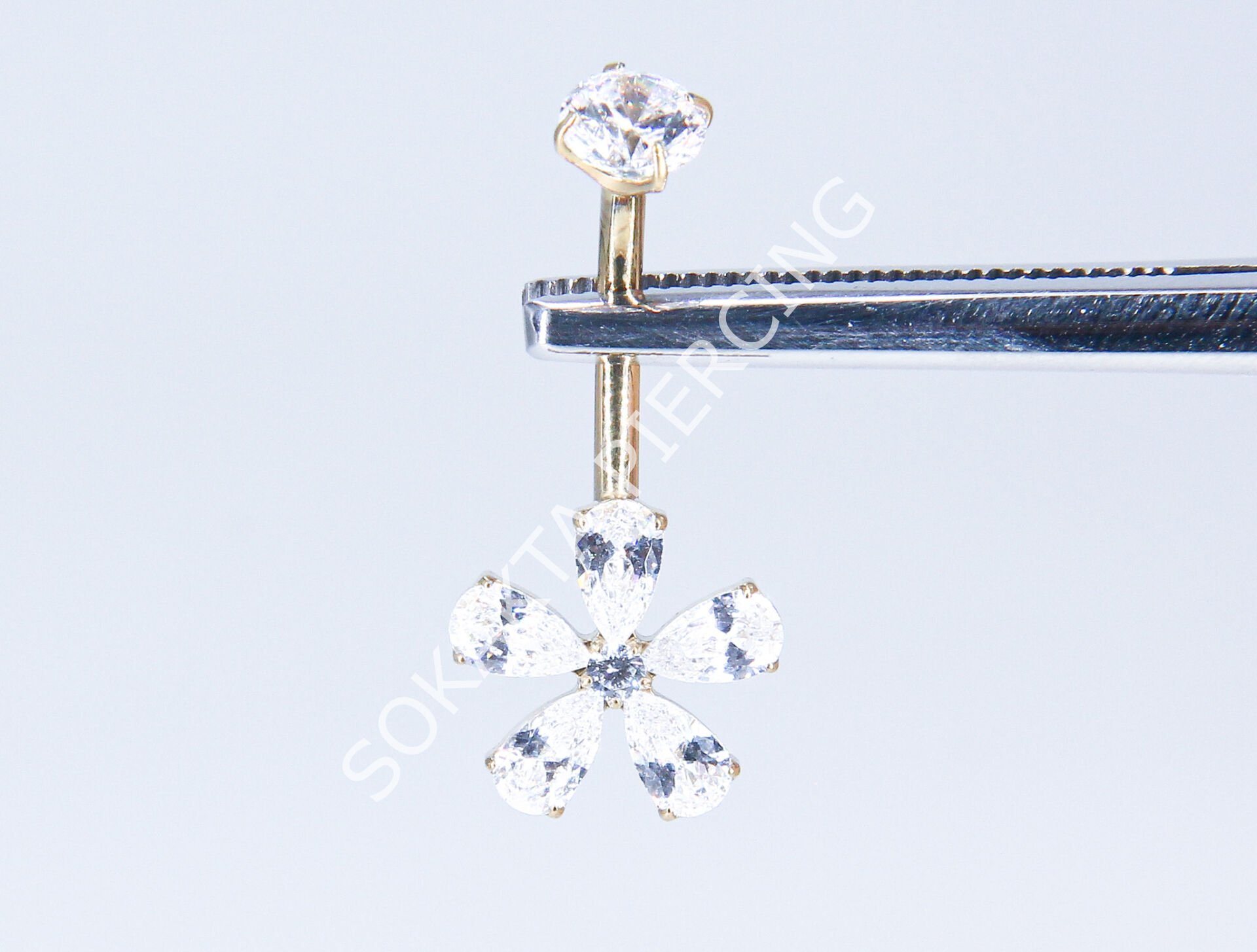 F288 - GÖBEK PİERCİNGİ