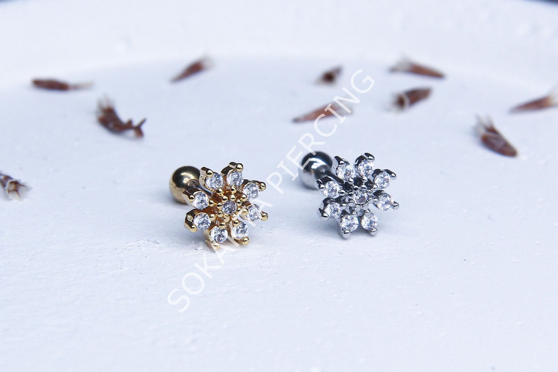 C30- TRAGUS Gold