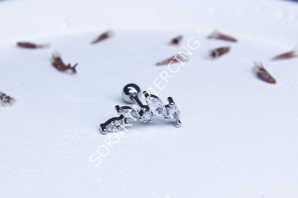 B83 - TRAGUS Silver