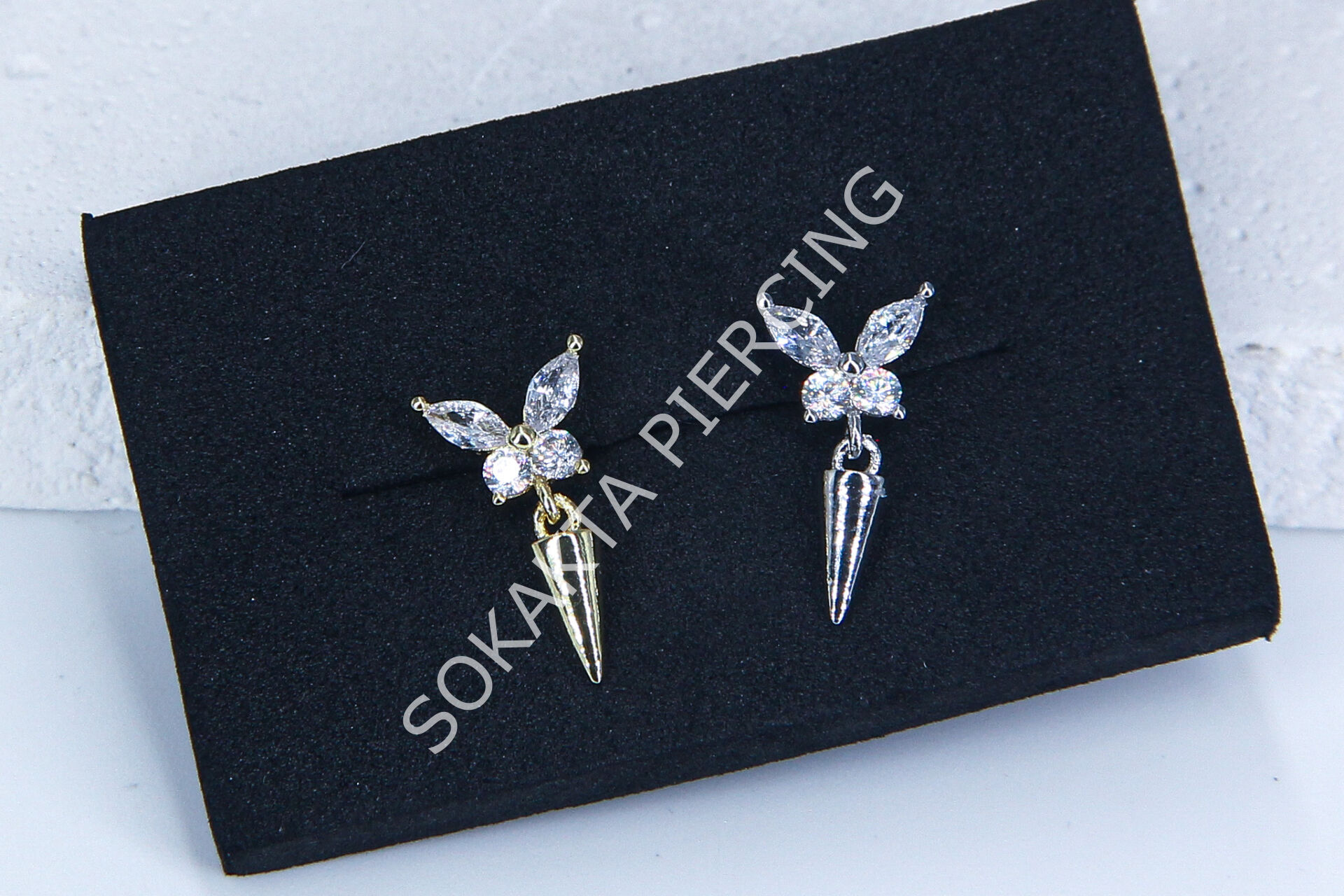 G266- 6 MM ARKASI DÜZ TRAGUS Silver